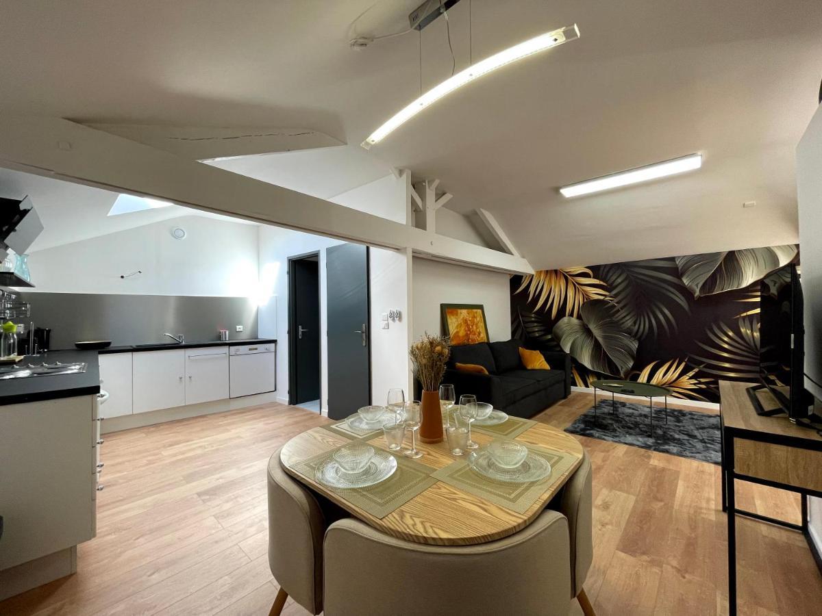 Apartament Gite De La Fauvette Saintes Zewnętrze zdjęcie