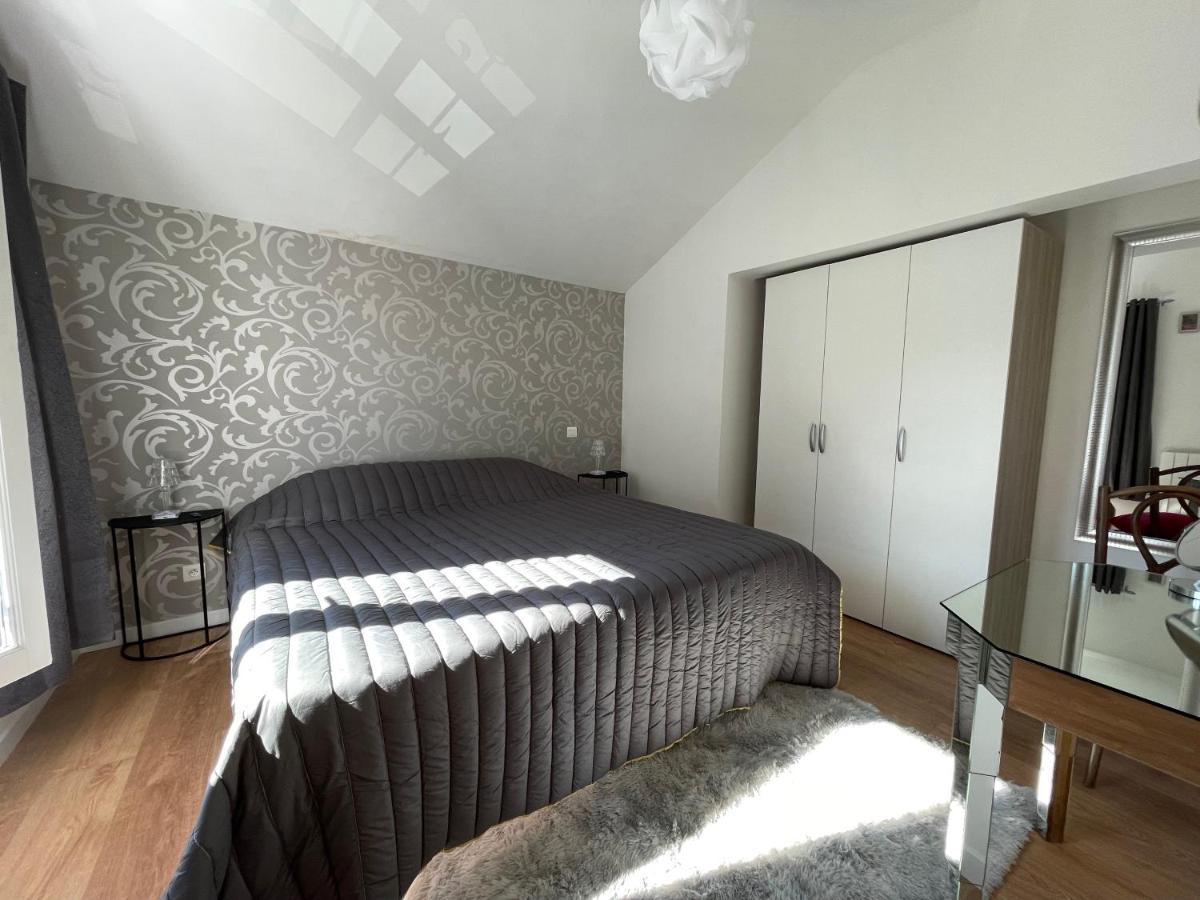 Apartament Gite De La Fauvette Saintes Zewnętrze zdjęcie